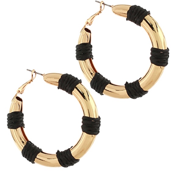 Bold & Wrapped Raffia Station Hoops - Picture 3 of 8